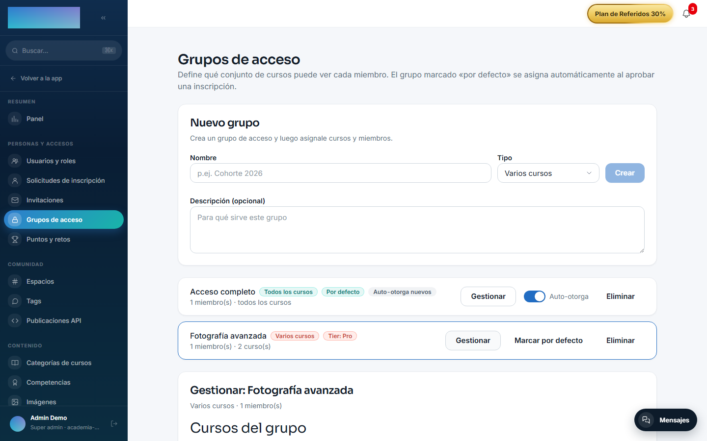 Panel «Gestionar» de un grupo: cursos seleccionados y miembros con su origen