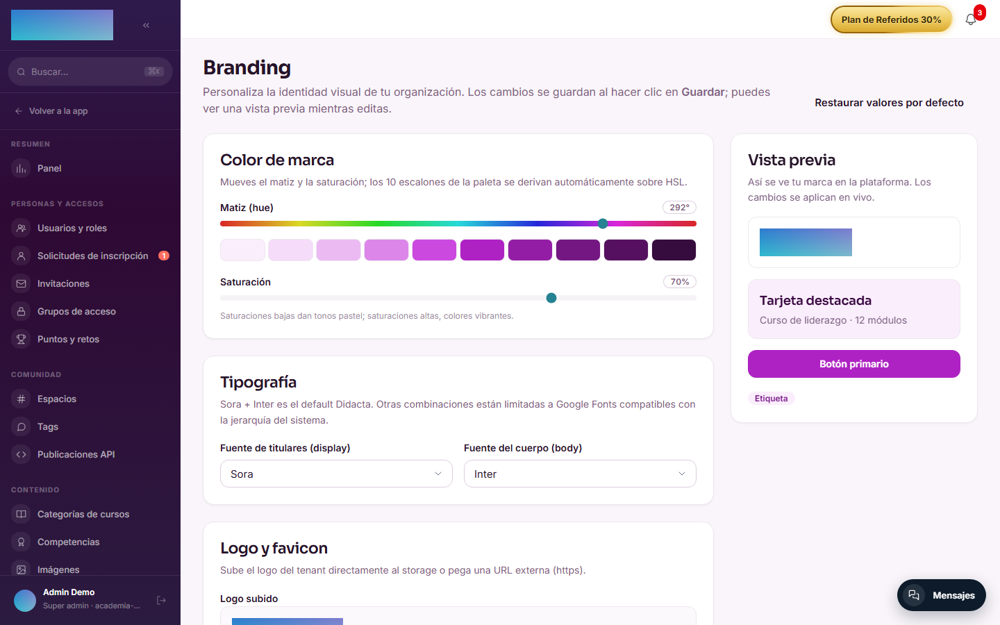 Panel de Branding con el color de marca y la vista previa en vivo