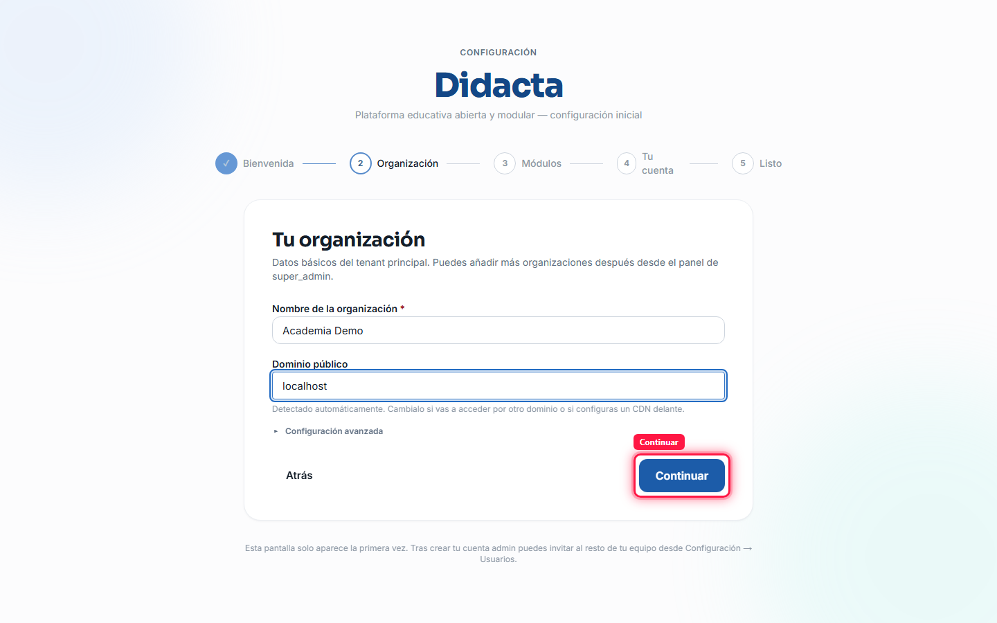 Paso de organización: nombre y dominio público